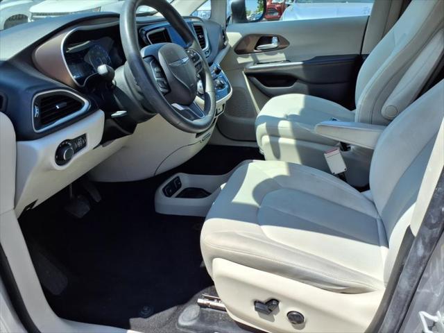 used 2017 Chrysler Pacifica car, priced at $11,995