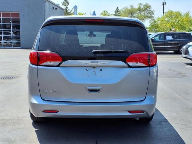 used 2017 Chrysler Pacifica car, priced at $11,995