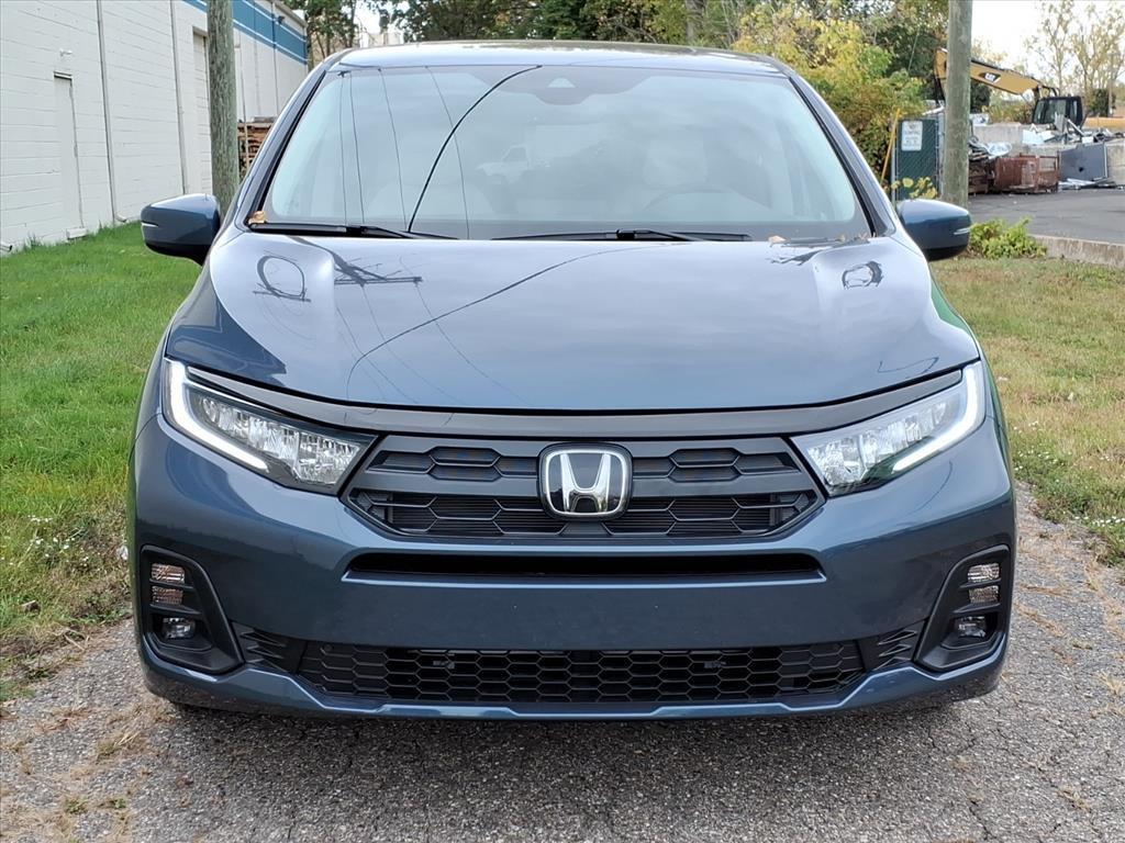 used 2026 Honda Odyssey car, priced at $42,995