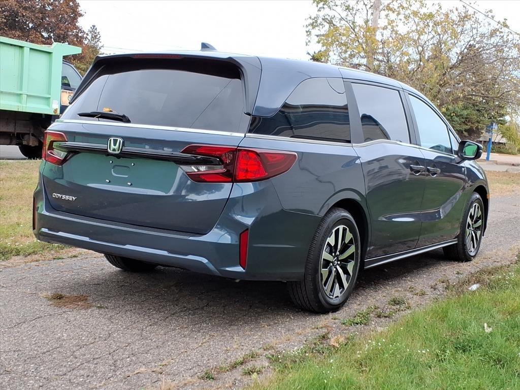 used 2026 Honda Odyssey car, priced at $42,995