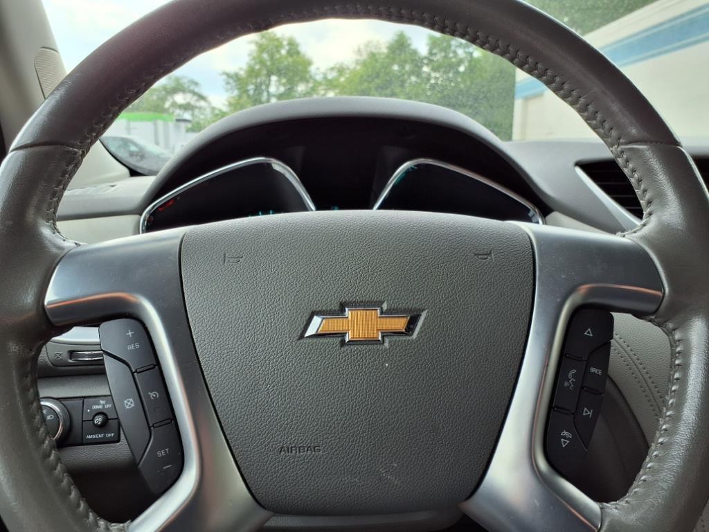 used 2017 Chevrolet Traverse car, priced at $16,267