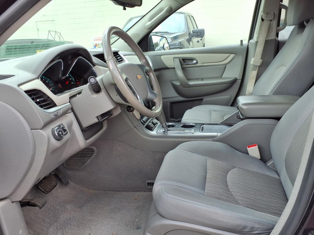 used 2017 Chevrolet Traverse car, priced at $16,267