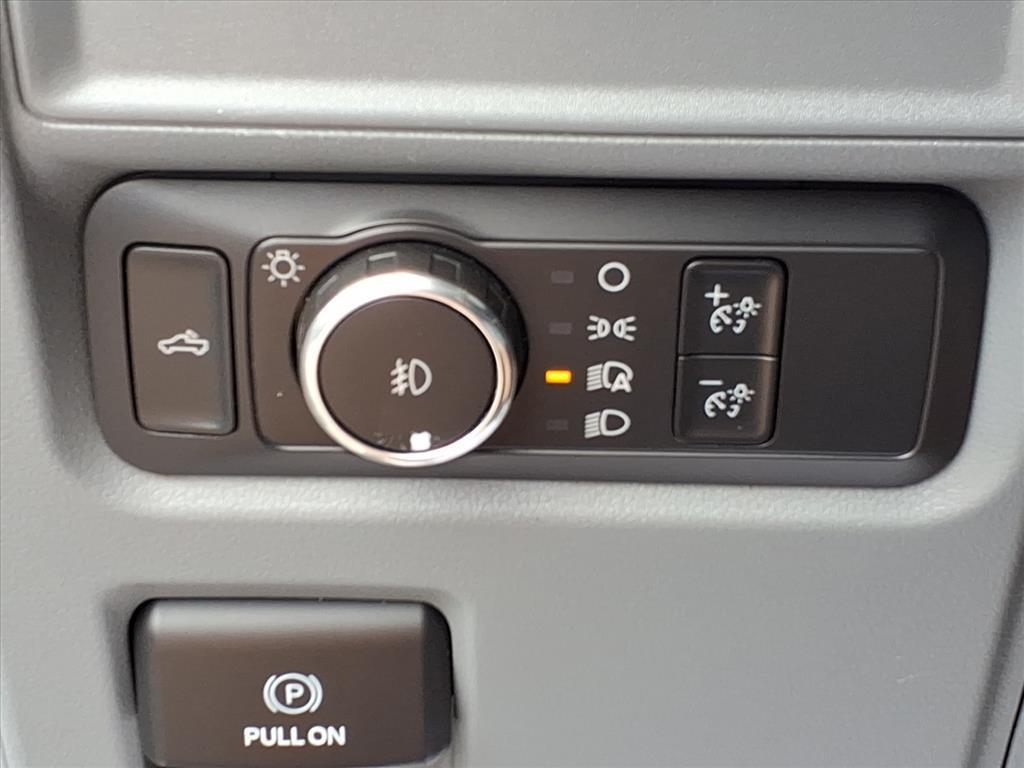 used 2021 Ford F-150 car, priced at $33,995