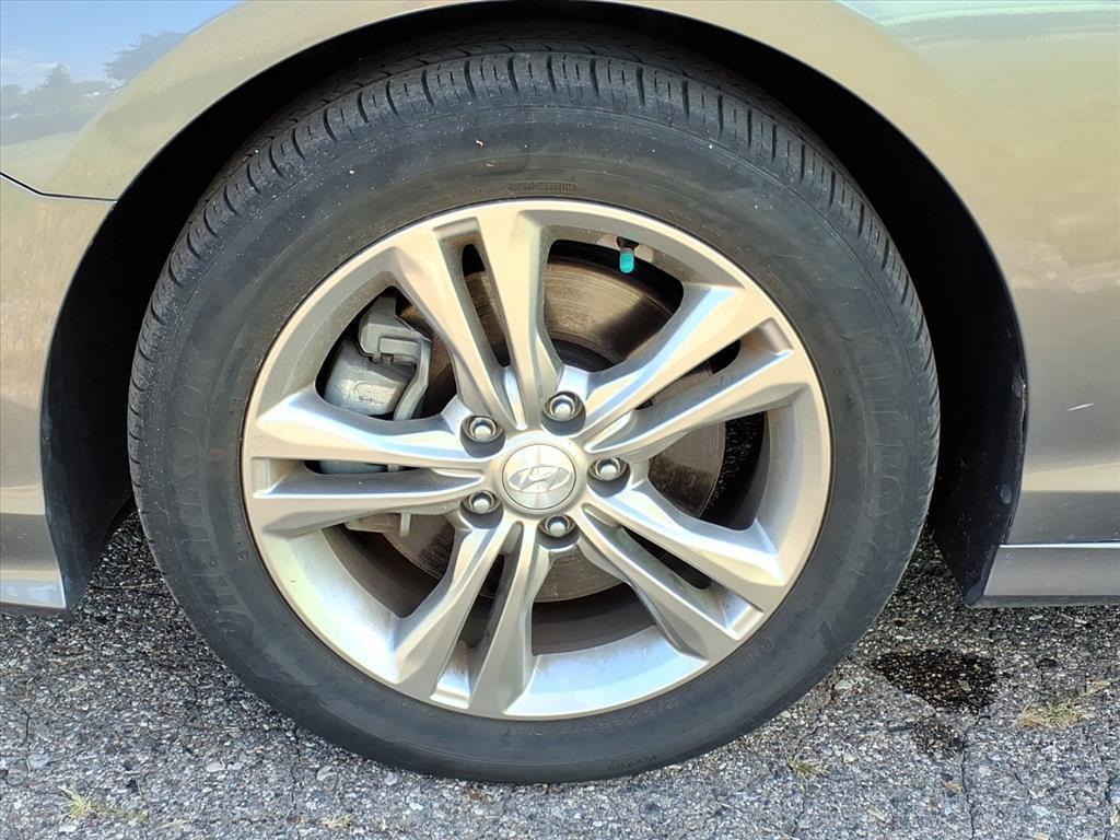 used 2019 Hyundai Sonata car, priced at $17,995