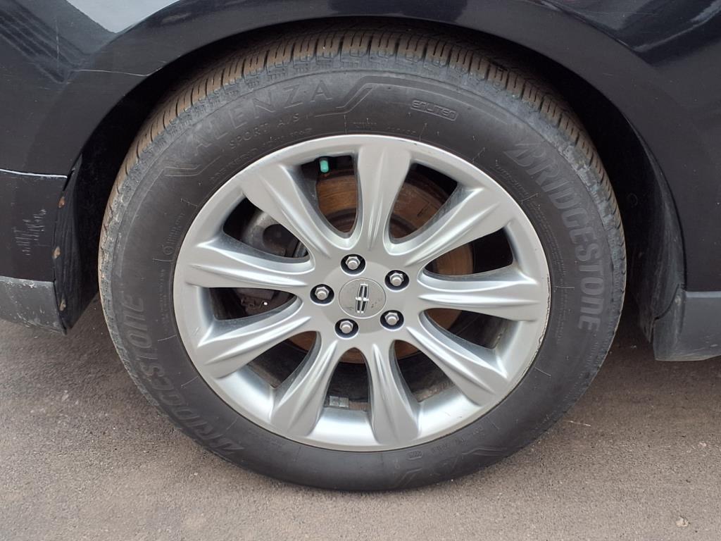 used 2011 Lincoln MKT car, priced at $2,995