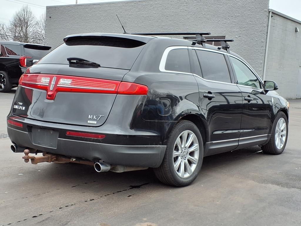 used 2011 Lincoln MKT car, priced at $2,995