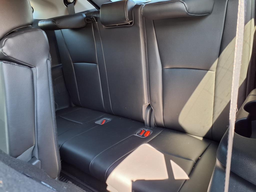 used 2022 Toyota Highlander car, priced at $39,495
