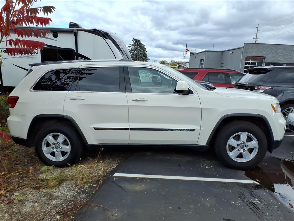 used 2012 Jeep Grand Cherokee car, priced at $7,995