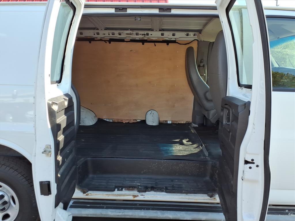 used 2015 GMC Savana 2500 car, priced at $12,999