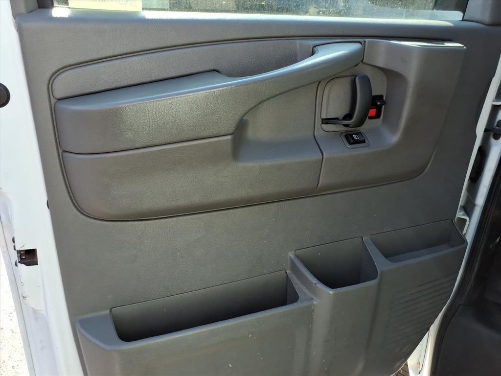 used 2015 GMC Savana 2500 car, priced at $12,999