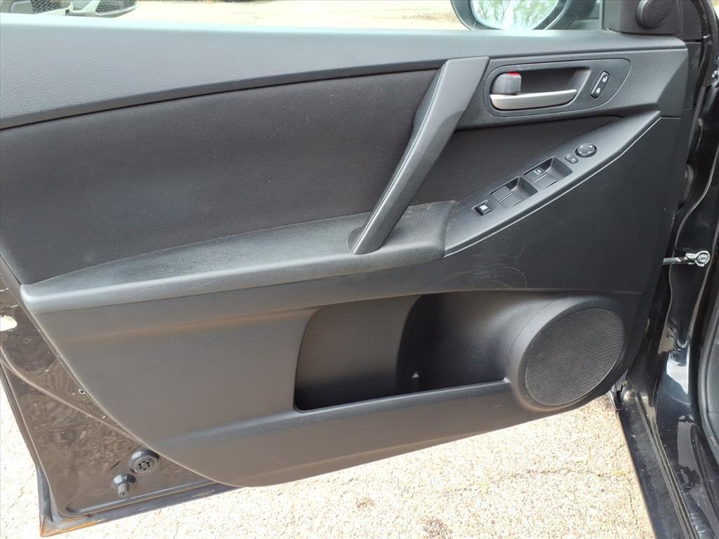 used 2011 Mazda Mazda3 car, priced at $3,995