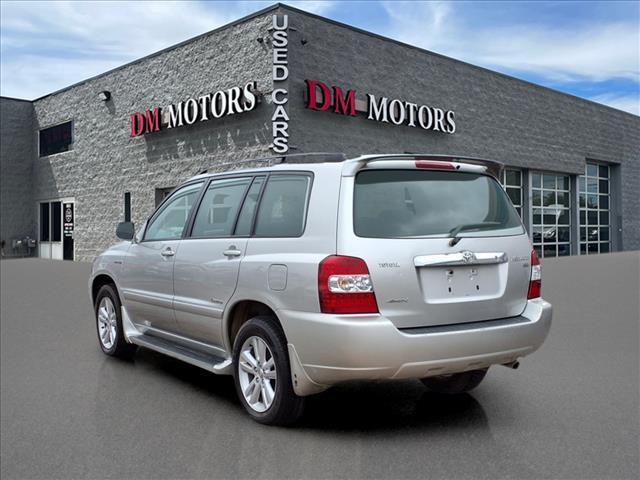 used 2006 Toyota Highlander Hybrid car, priced at $11,995