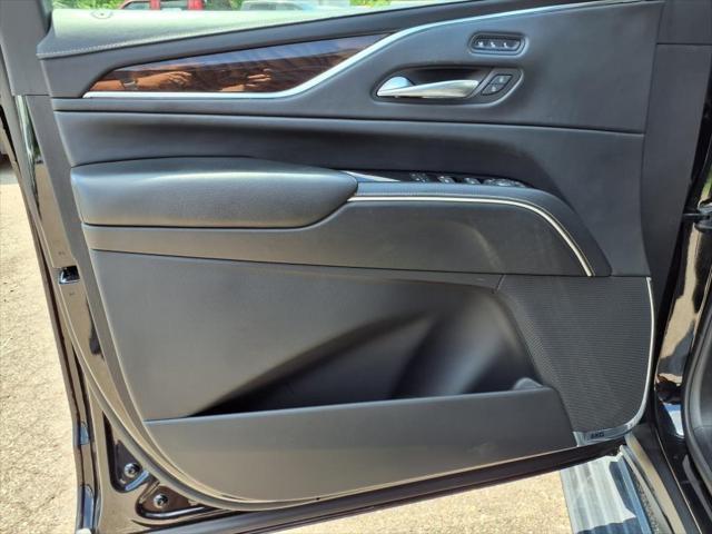used 2023 Cadillac Escalade car, priced at $59,995
