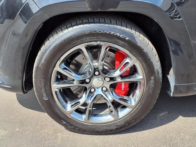 used 2016 Jeep Grand Cherokee car, priced at $28,495