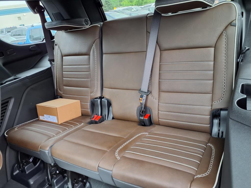 used 2025 GMC Yukon car, priced at $107,995