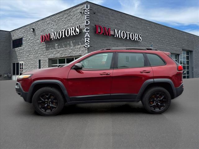 used 2016 Jeep Cherokee car, priced at $12,995