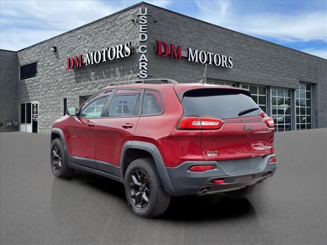 used 2016 Jeep Cherokee car, priced at $12,995