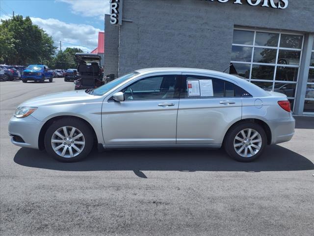 used 2011 Chrysler 200 car, priced at $9,995