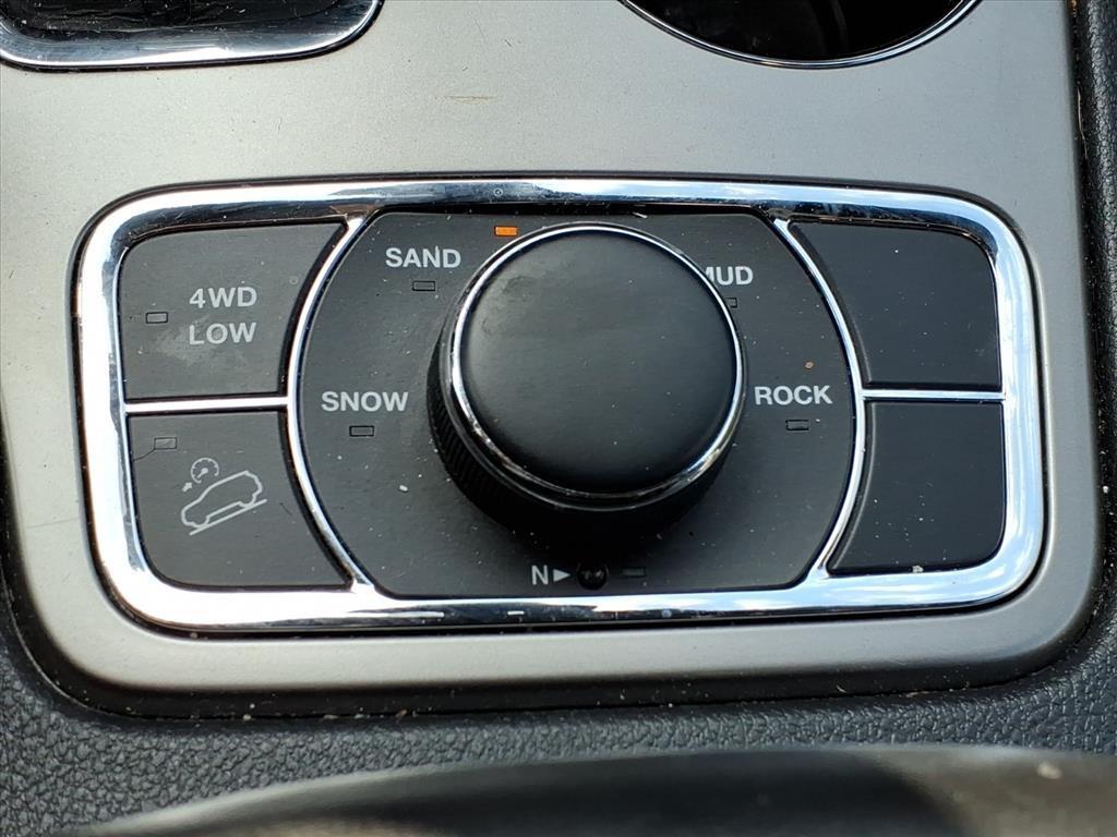 used 2019 Jeep Grand Cherokee car, priced at $20,995