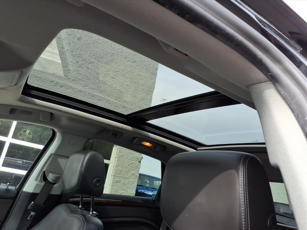 used 2014 Cadillac SRX car, priced at $7,995