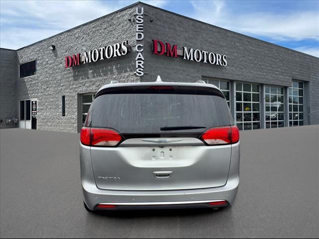 used 2019 Chrysler Pacifica car, priced at $14,995