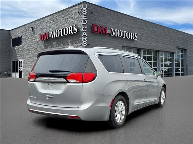 used 2019 Chrysler Pacifica car, priced at $14,995