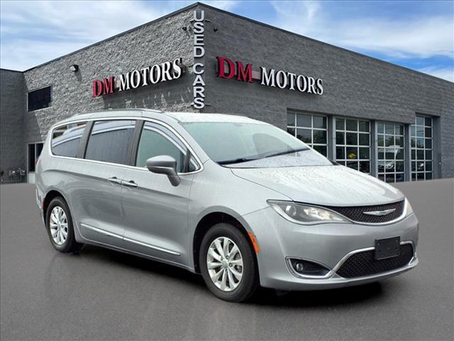 used 2019 Chrysler Pacifica car, priced at $14,995