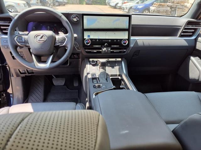 used 2025 Lexus GX 550 car, priced at $99,995