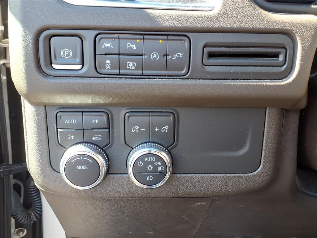 used 2022 GMC Yukon XL car, priced at $49,995