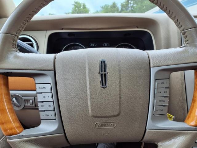 used 2007 Lincoln MKZ car, priced at $3,995