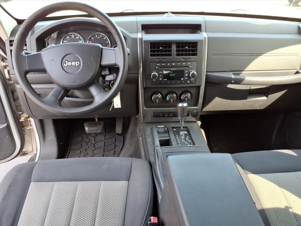 used 2009 Jeep Liberty car, priced at $5,995