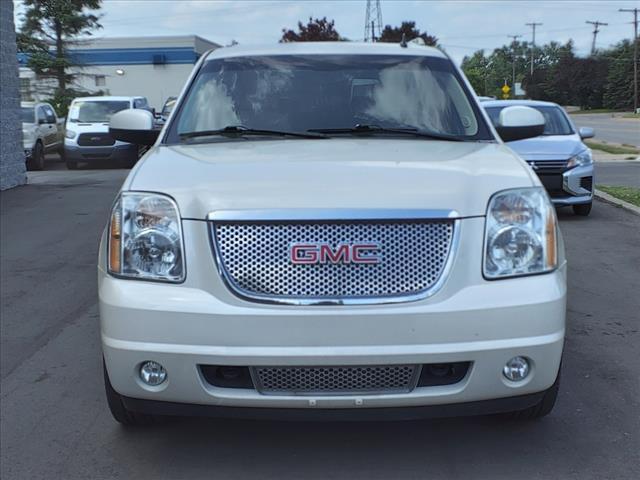 used 2013 GMC Yukon XL car, priced at $20,995