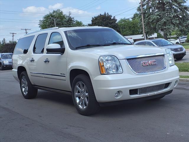 used 2013 GMC Yukon XL car, priced at $20,995