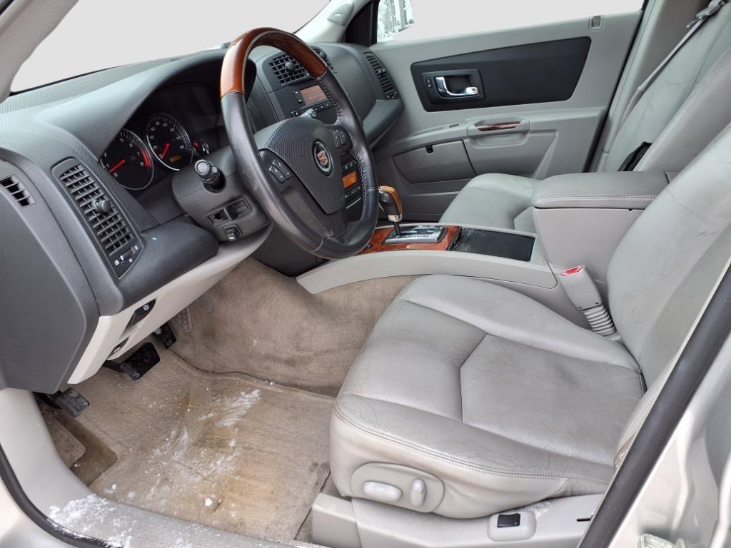 used 2005 Cadillac SRX car, priced at $4,995