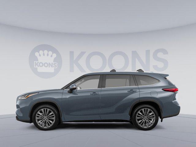used 2021 Toyota Highlander car, priced at $37,000