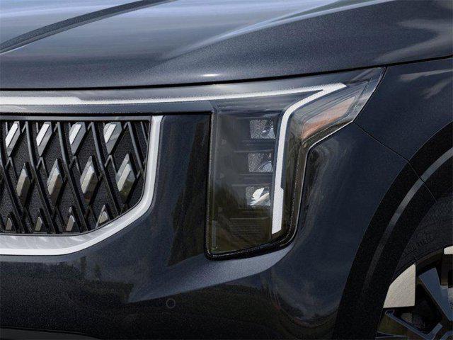 new 2025 Kia Carnival car, priced at $39,627