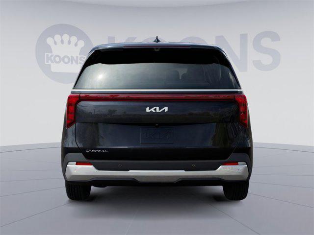 new 2025 Kia Carnival car, priced at $39,627