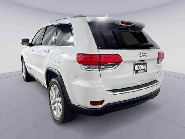 used 2017 Jeep Grand Cherokee car, priced at $15,500