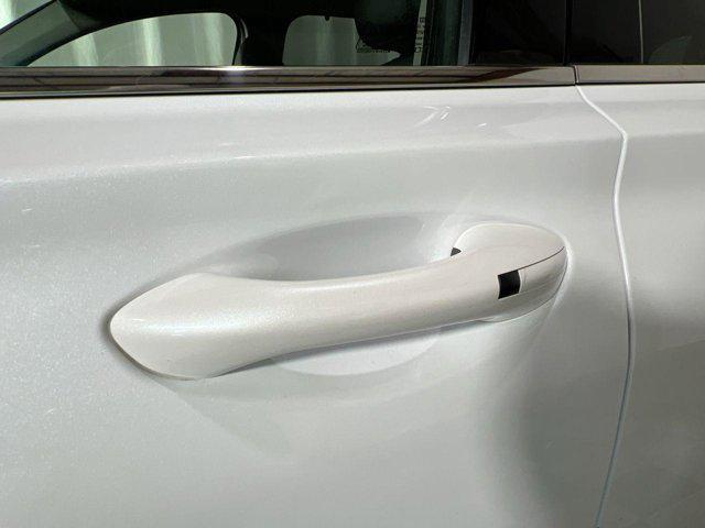 used 2020 Hyundai Santa Fe car, priced at $17,000