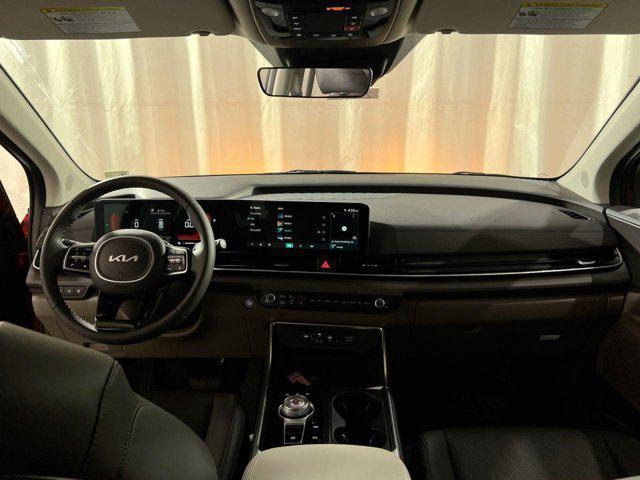 new 2025 Kia Carnival car, priced at $42,600