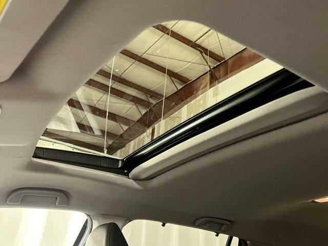 used 2022 Honda Pilot car, priced at $29,000