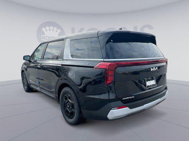 new 2025 Kia Carnival car, priced at $37,150