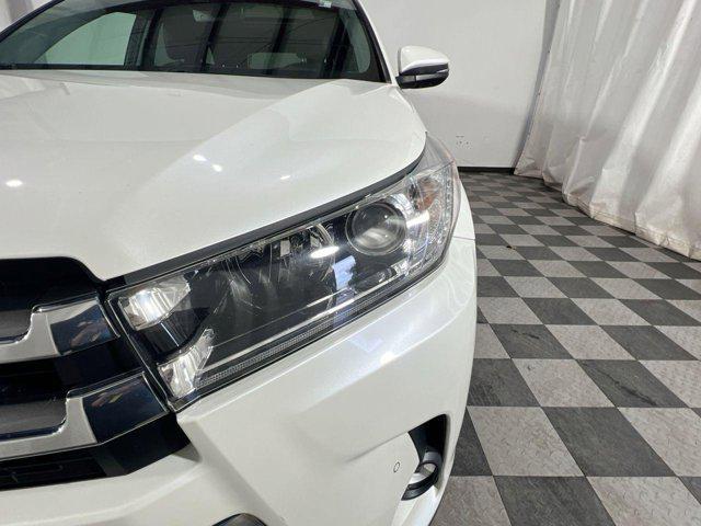 used 2019 Toyota Highlander car, priced at $26,500