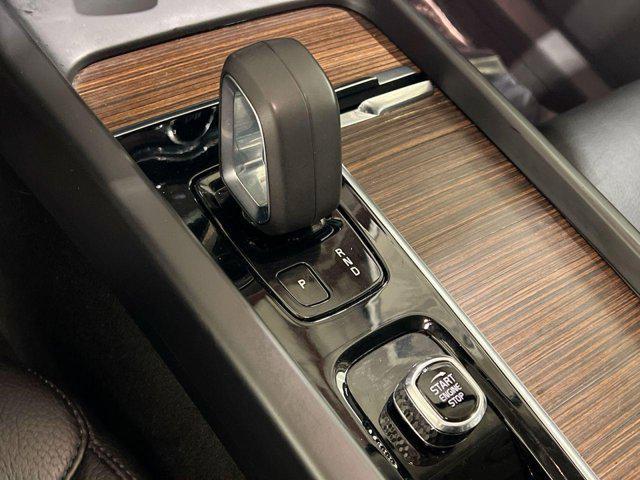 used 2022 Volvo XC60 car, priced at $31,500