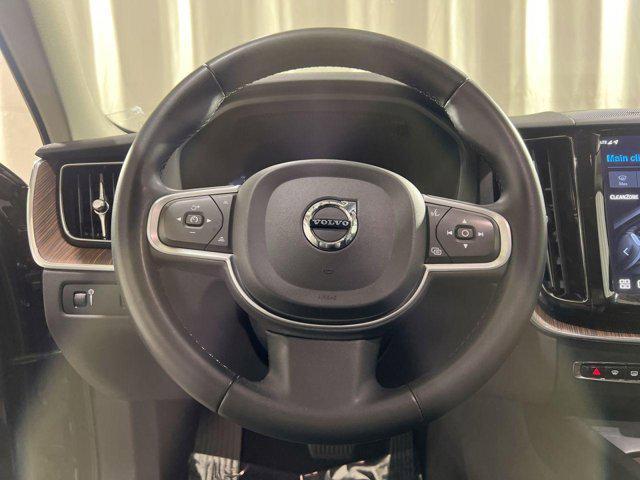 used 2022 Volvo XC60 car, priced at $31,500