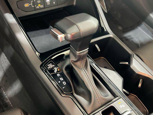 used 2025 Kia K5 car, priced at $26,000