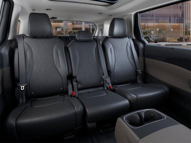 new 2025 Kia Carnival car, priced at $45,326
