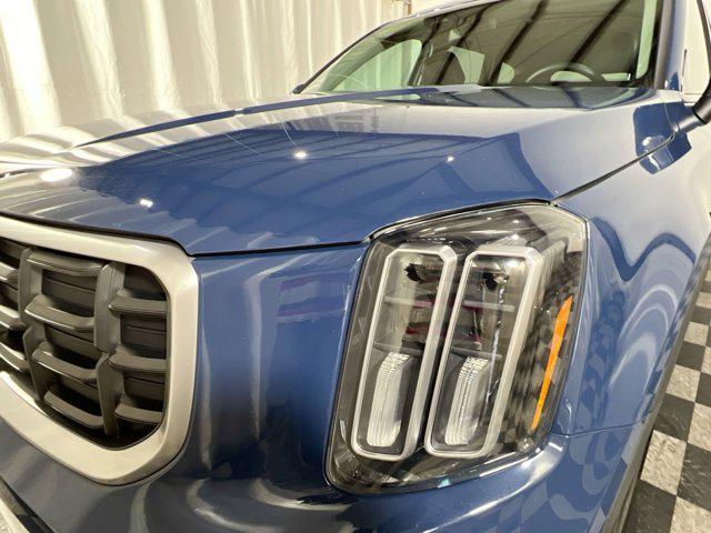 used 2024 Kia Telluride car, priced at $34,000