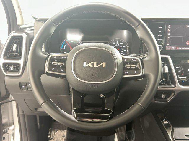 used 2023 Kia Sorento Hybrid car, priced at $35,000