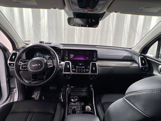 used 2023 Kia Sorento Hybrid car, priced at $35,000